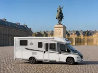 Rapido 8096 DF — الجانب