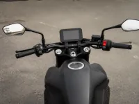 Honda CB750 Hornet — detail