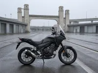 Honda NX500 — 侧面
