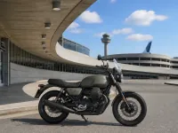 Moto Guzzi V7 — الجانب