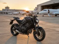 Yamaha MT-07 — front