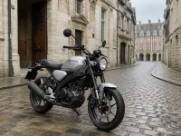 Yamaha XSR 125 — front