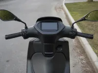 Piaggio Beverly 400 — تفصيل