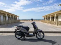 Piaggio Liberty 50 — الجانب