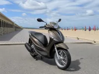 Piaggio Medley 125 — anteriore