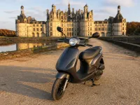 Piaggio Zip 50 4T — front