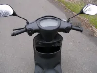 Piaggio Zip 50 4T — detail