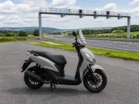 SYM Orbit 3 50 — الجانب