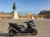 Yamaha TMAX 500 — seitlich