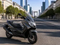 Yamaha TMAX 530 — anteriore