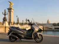 Yamaha X-City 125 — side