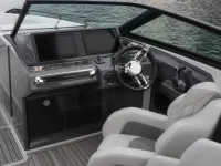 Speedboat 29 ft — detail