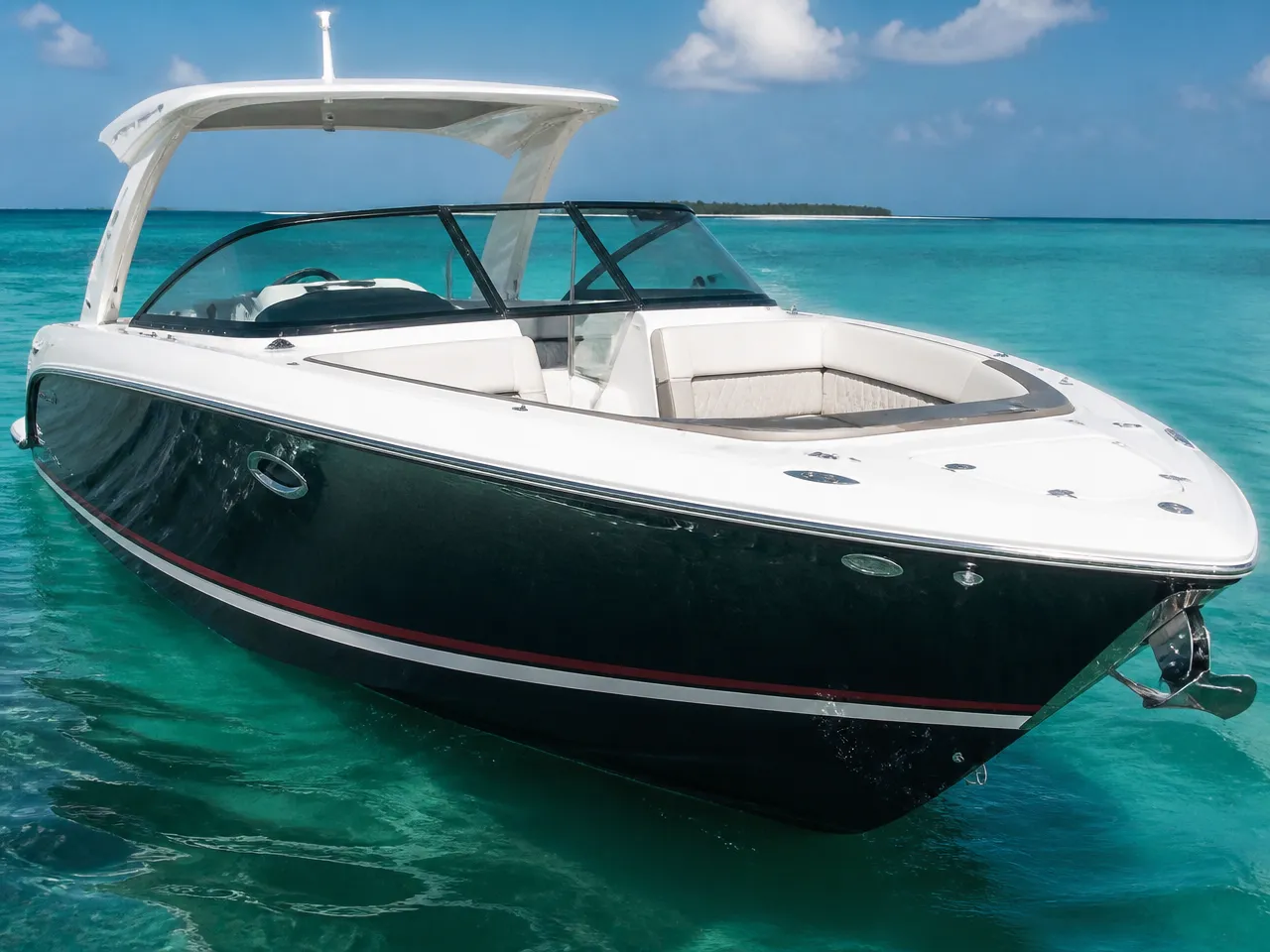 Speedboat 37 ft — सामने