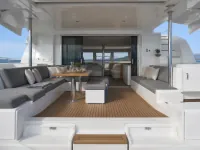 Lagoon Sailing Yacht Lagoon — विवरण