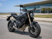 Honda CB650R — ด้านหน้า