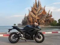 Kawasaki Ninja 650 — 侧面