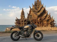 Yamaha XSR700 — 측면