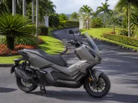 Honda ADV 350 — side