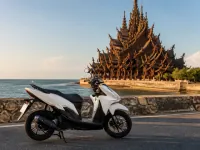 Honda Click 125i — पार्श्व
