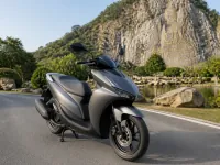 Yamaha Aerox 155 — 전면