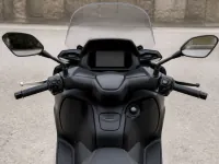 Yamaha XMAX 300 — 상세
