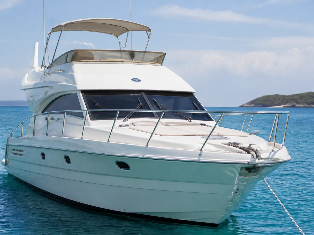 Rodman Spirit 42 Fly — front