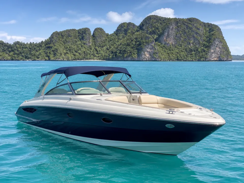 Coco-Kik Marine 40 ft speedboat