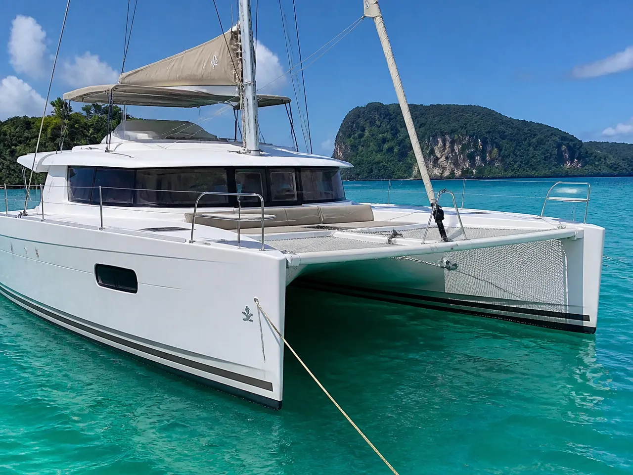 Fountaine Pajot Marquises 56 — спереди