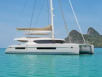Fountaine Pajot Taiti 75 — side