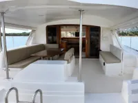 Island Spirit 410 — деталь