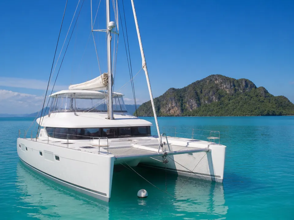 Lagoon 620