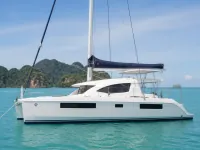 Leopard 40 — seitlich