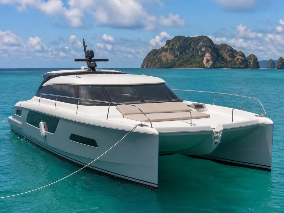 Stealth 47ft Powercat