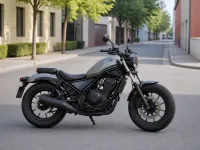 Honda Rebel 500 — side