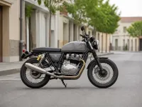 Royal Enfield Continental GT 650 — side