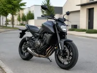 Yamaha MT-07 — vorn