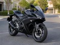Yamaha R3 — front