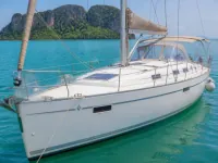 Bavaria Cruiser 40 — 전면