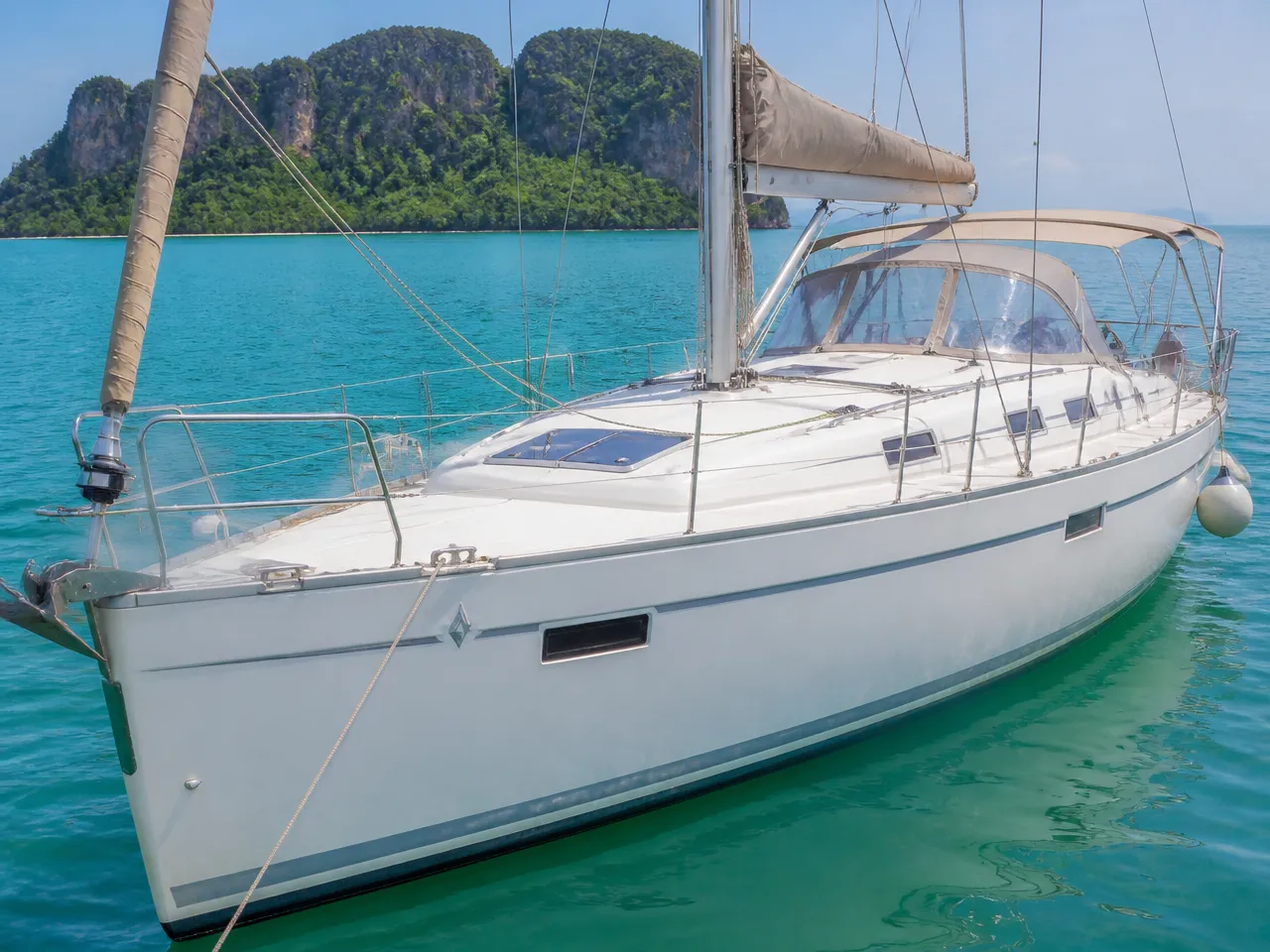 Bavaria Cruiser 40 — 전면