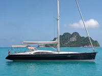 Farr 1104 — ด้านข้าง