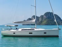 Hanse 385 — 측면