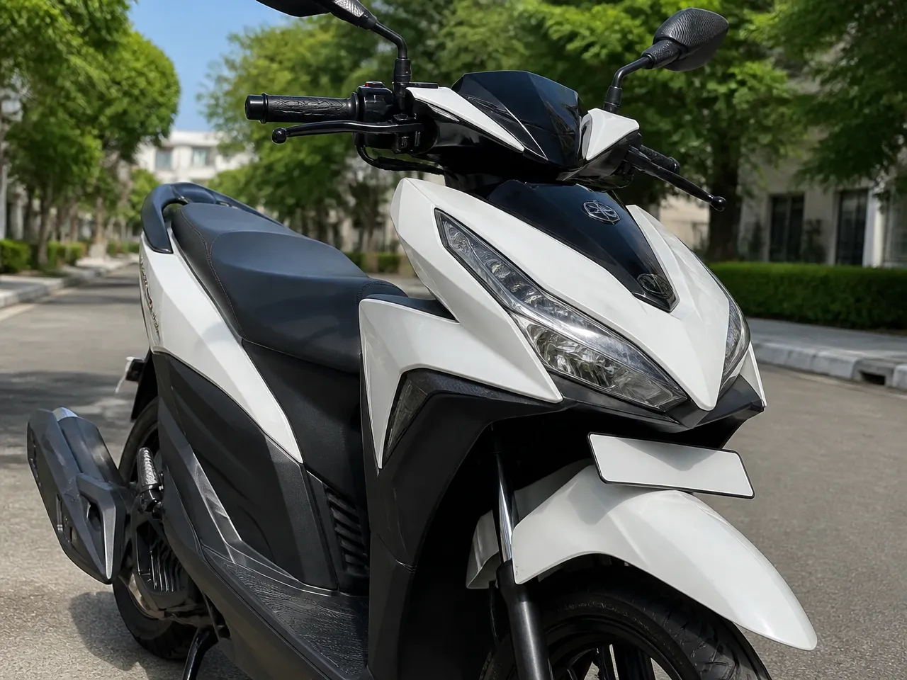 Honda Click 150i — vorn