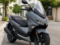 Honda Forza 300 — vorn
