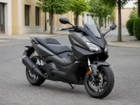 Honda Forza 750 — front