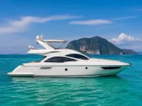 Azimut 55 — сбоку