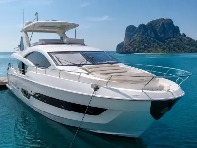 Azimut 68