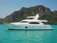 Beluga 88 — side