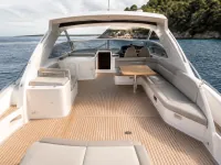 Princess V62 — деталь