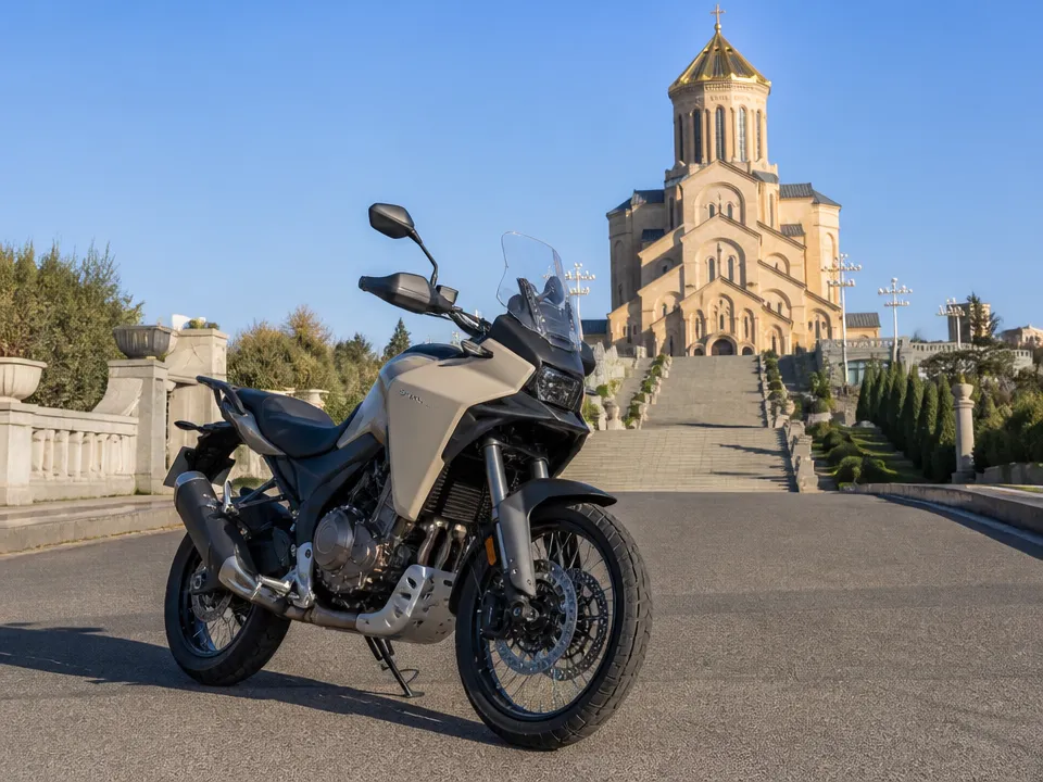 CFMoto 450MT