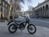 Hero MotoCorp Xpulse 200 Pro — الجانب
